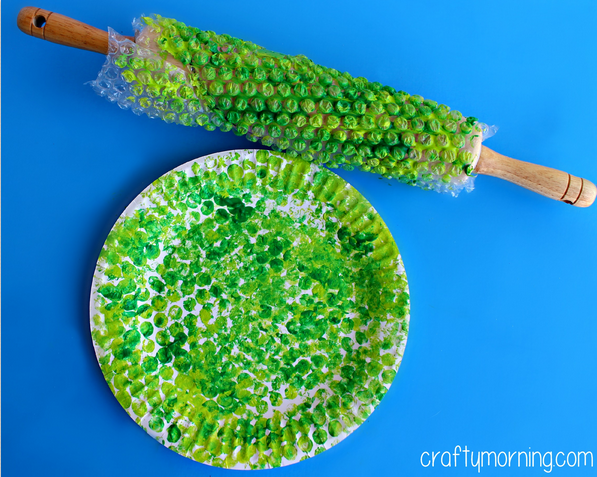 bubble-wrap-paper-plate-snake-kid-craft