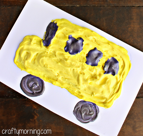 puffy-paint-school-bus-craft-for-kids-