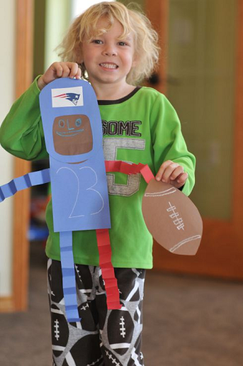 football craft for kids football-craft-for-kids-to-make