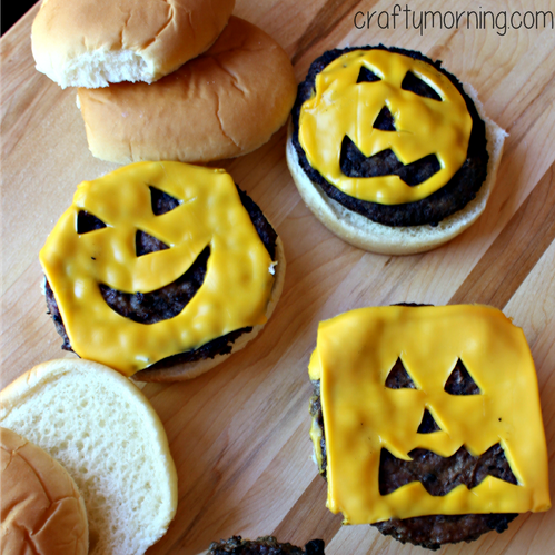 Jack-o-Lantern Pumpkin Cheeseburgers for Kids