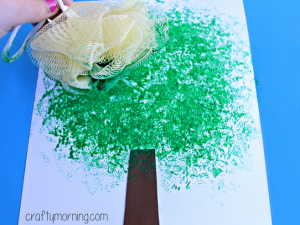 Make an Apple Tree Craft Using a Pouf Sponge - Crafty Morning