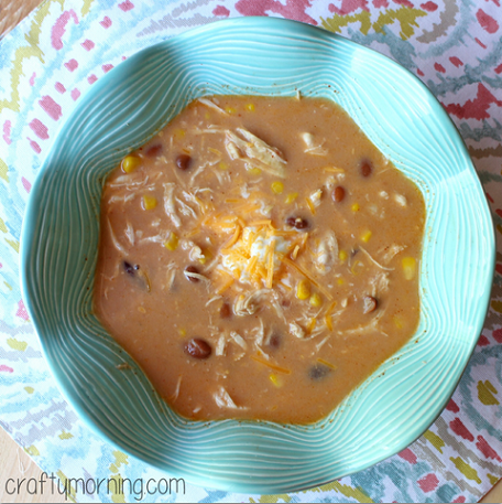 Easy Crockpot Chicken Chili Recipe