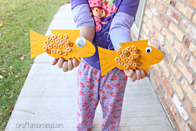 cheerios fish craft cheerios-fish-craft-for-kids-to-make