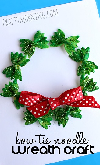 bow-tie-noodle-wreath-christmas-craft-for-kids-