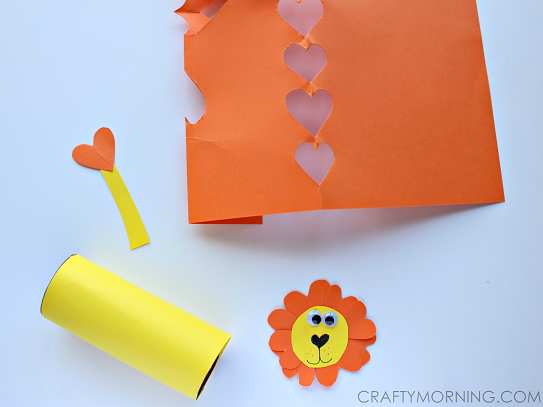 heart-shape-lion-toilet-paper-roll-valentine-craft