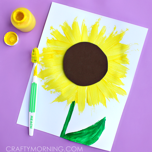 Make a Sunflower Craft using a Toothbrush