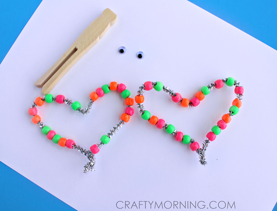 pipe-cleaner-bead-butterfly-spring-kids-craft