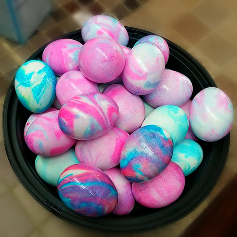 shaving-cream-dyed-easter-eggs