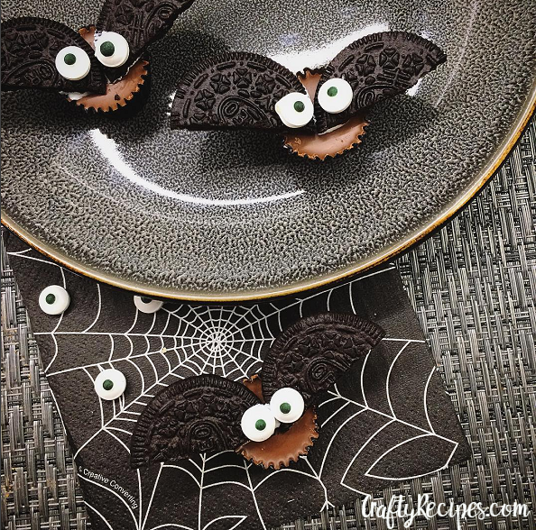 Reeses Oreo Bat Treats