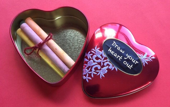 Upcycled Chalk Tin “Draw Your Heart Out” Idea