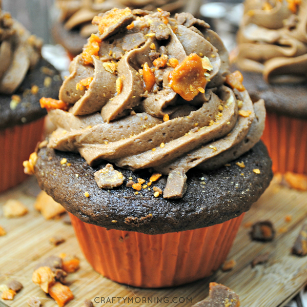 Butterfinger Cupcakes