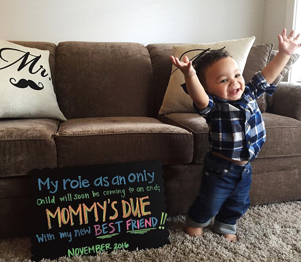 mommys-due-best-friend-pregnancy-announcement