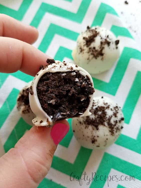 3-Ingredient Oreo Truffles