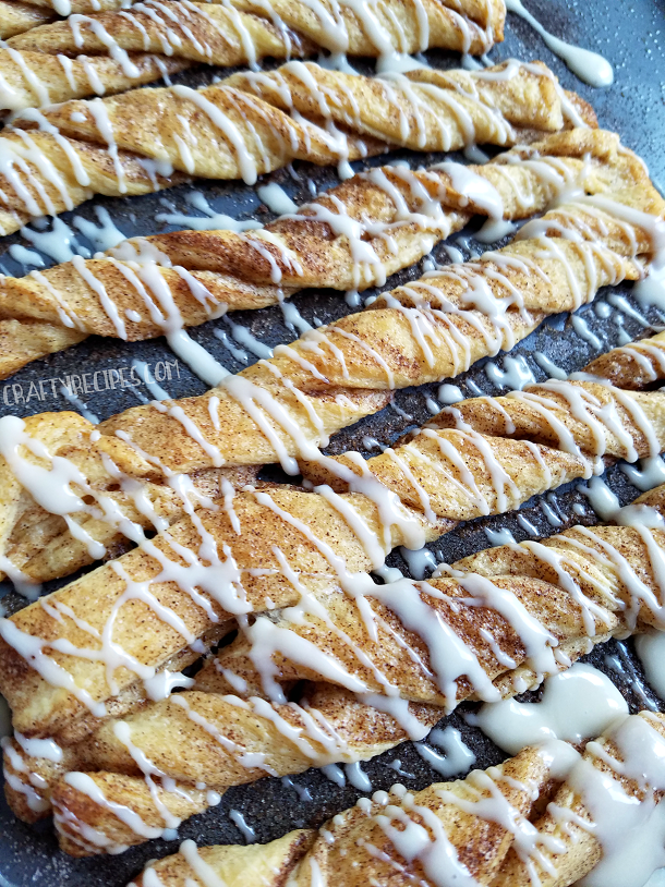 Crescent Cinnamon Roll Twists