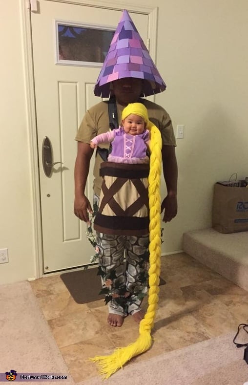 rapunzel-halloween-baby-carrier-costume