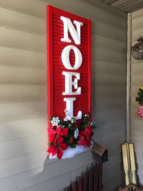 noel-shutter-christmas-decor