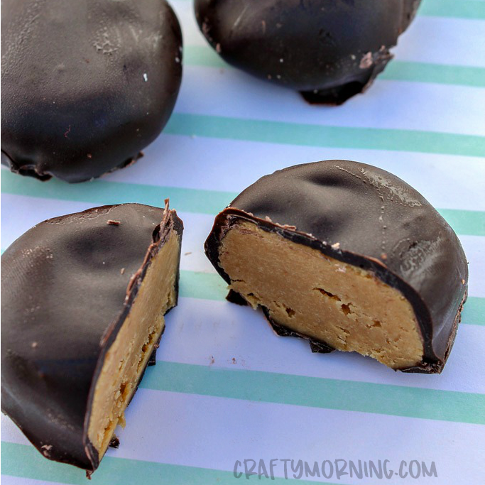 Homemade Reese’s Easter Eggs