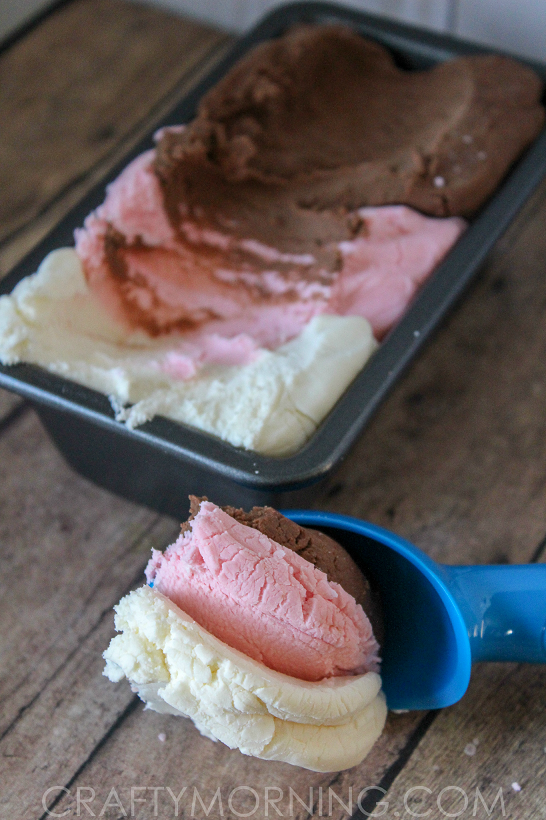 Make Playdough Using a Tub of Frosting