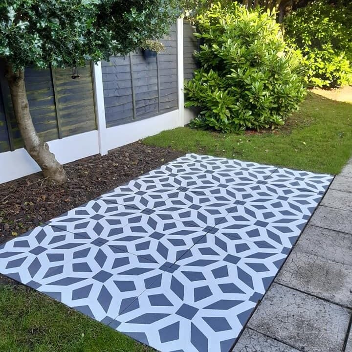 DIY Stencil Concrete Patio Rug Crafty Morning